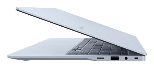 Samsung Galaxy Book4 Edge Qualcomm Snapdragon X 16GB RAM 256GB UFS 15.6" Windows 11 Home Copilot+ Laptop - Sapphire Blue