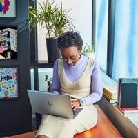 HP ZBook Firefly G11 Intel Core Ultra 7 155H Mobile workstation 35.6 cm (14") Touchscreen WUXGA 64 GB DDR5-SDRAM 1 TB SSD NVIDIA RTX A500 Wi-Fi 6E (802.11ax) Windows 11 Pro AI Workstation, AI PC Silver