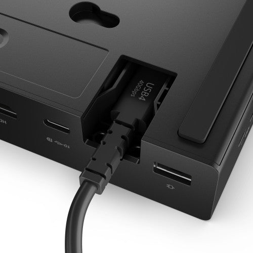 40BC0100UK | Lenovo ThinkPad USB4 Smart Dock 5500 Wired Black