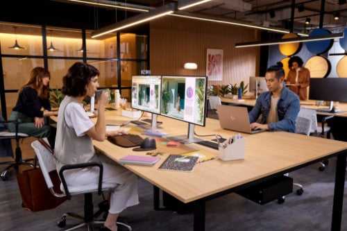 8J9E6UT#ABU | HP Series 7 Pro 27 inch QHD Thunderbolt 4 Monitor - 727pu