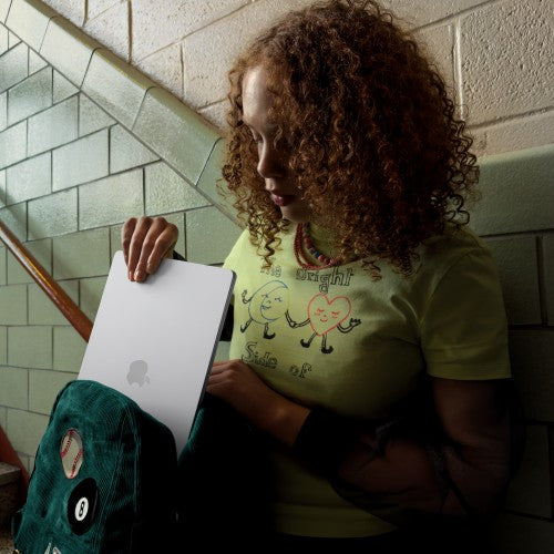 MDVQ4B/A | Apple MacBook Air Apple M M5 Laptop 38.9 cm (15.3") 16 GB 512 GB SSD Wi-Fi 7 (802.11be) macOS Tahoe Blue